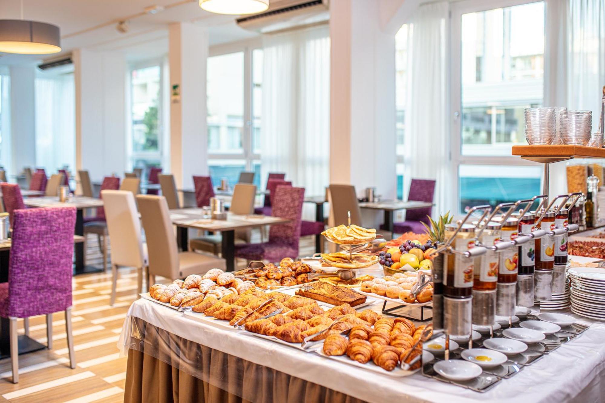 Hotel Danieli Bibione Kültér fotó